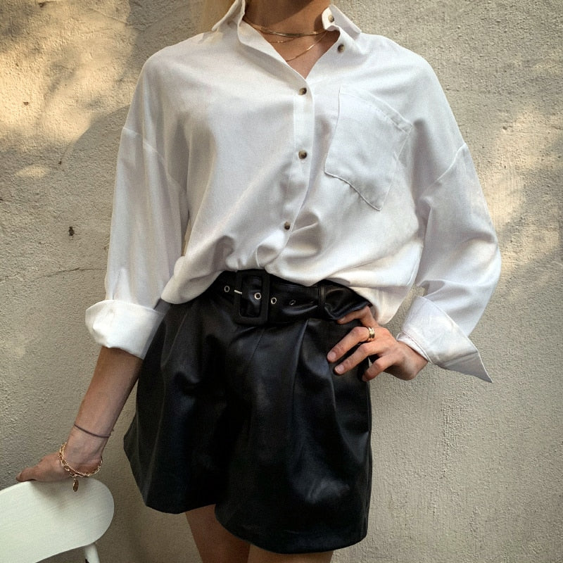 Short Gothique