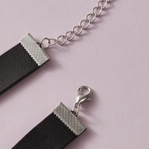 Collier Gothique Serpent