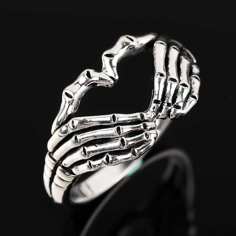 Gothic Skull Ring