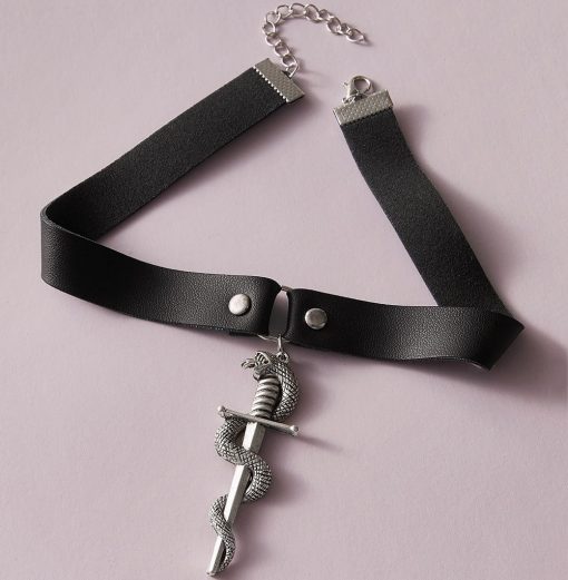 Collier Gothique Serpent