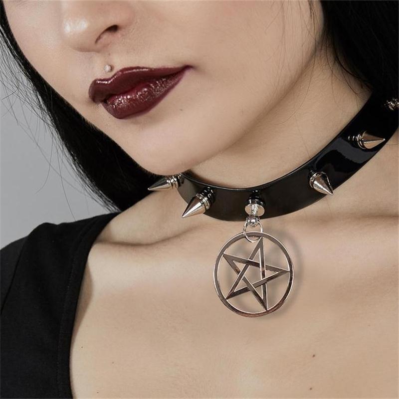 Collier Heavy Metal