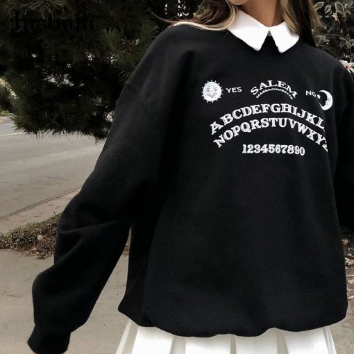 Pull Gothique