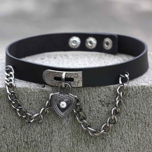 Collier Gothique Cuir