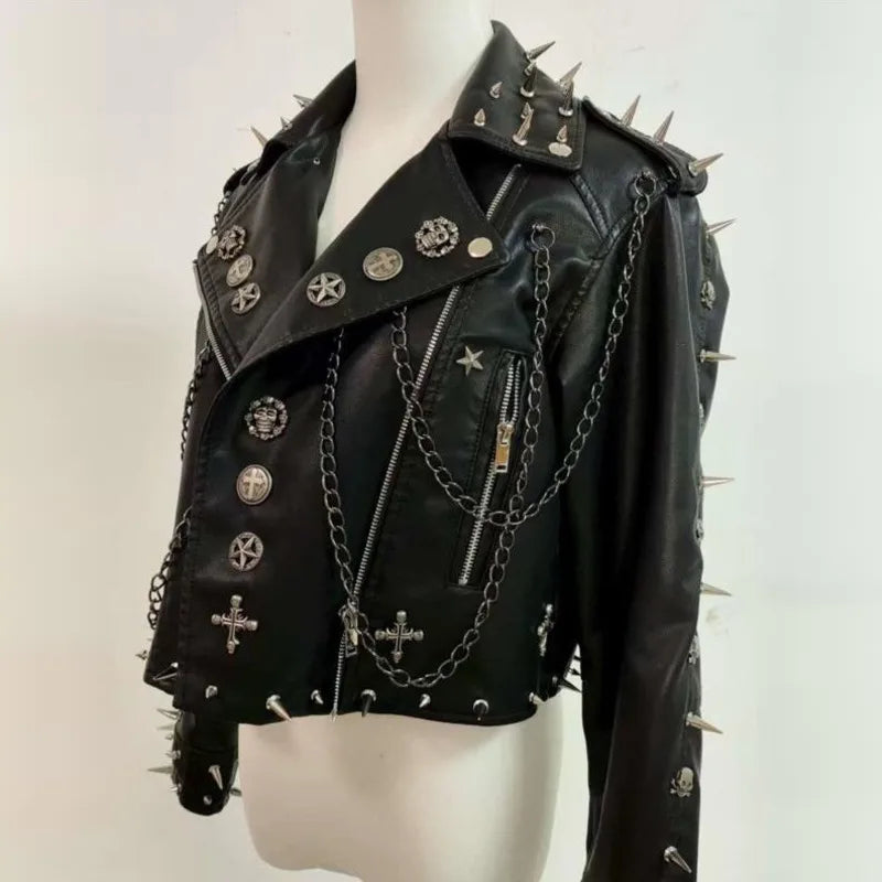 Veste Courte Gothique
