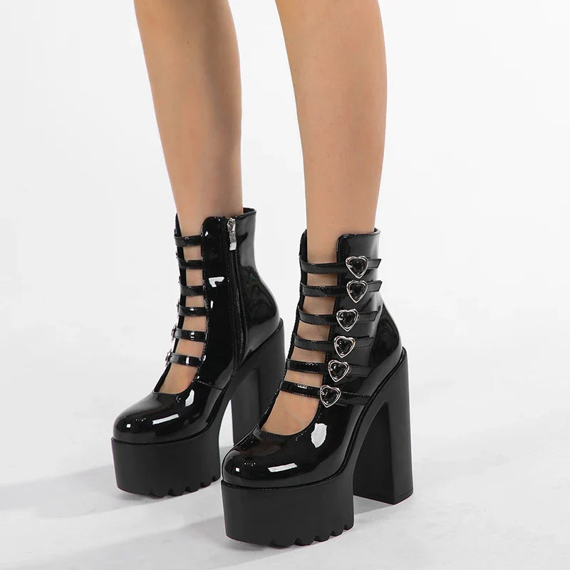 Chaussure Punk Avec Metal